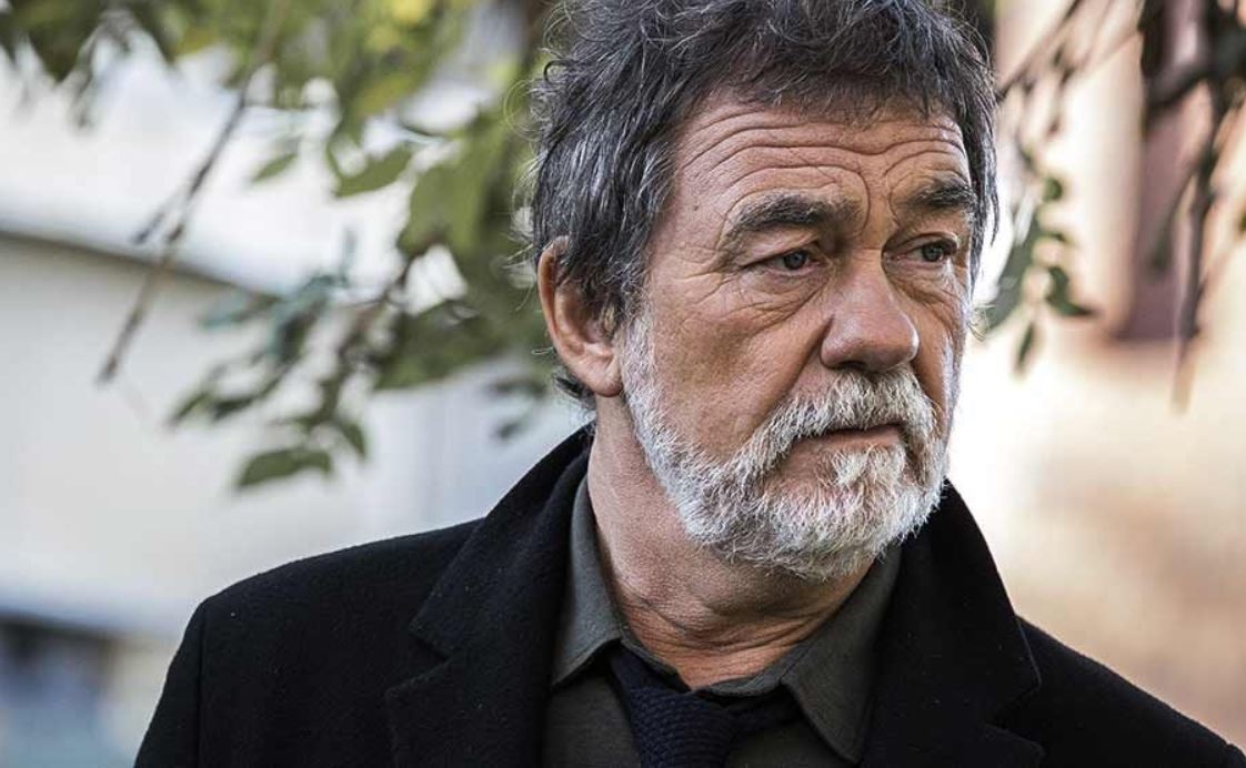 Olivier Marchal : d’une vie brûlée à la reconquête de soi, l’histoire d’un homme qui a décidé de ne plus se perdre