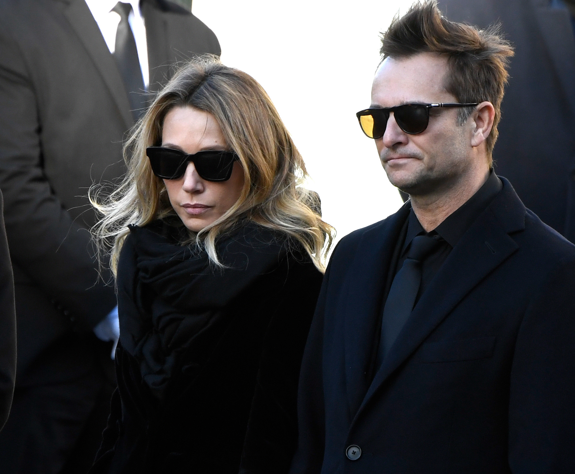 Obsèques de Nathalie Baye à Paris : David Hallyday et Sylvie Vartan, Catherine Deneuve… Des adieux émouvants